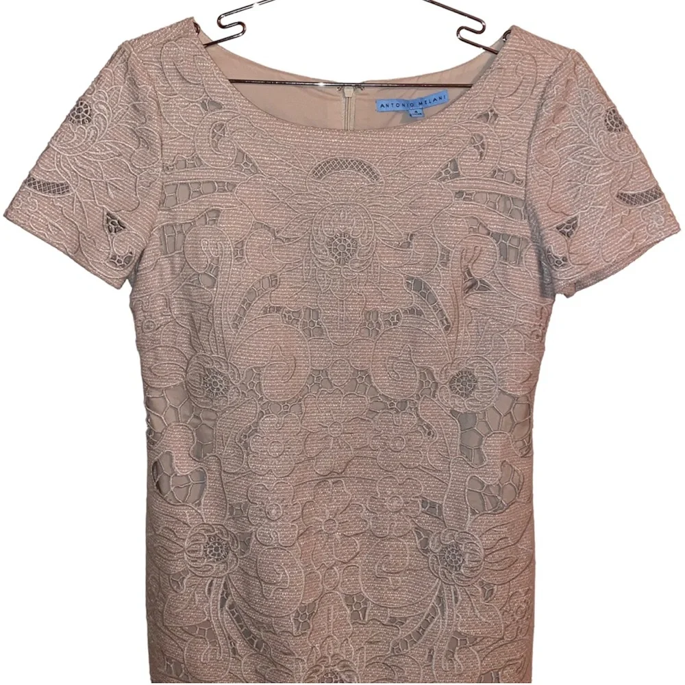 Antonio Melani dress size 4 Tan Flowers on front slip underneath design - Picture 3 of 3
